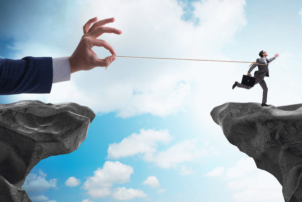 چرا بعضی‌ها با داشتن همه چیز در روابط، باز هم احساس کمبود می‌کنند؟